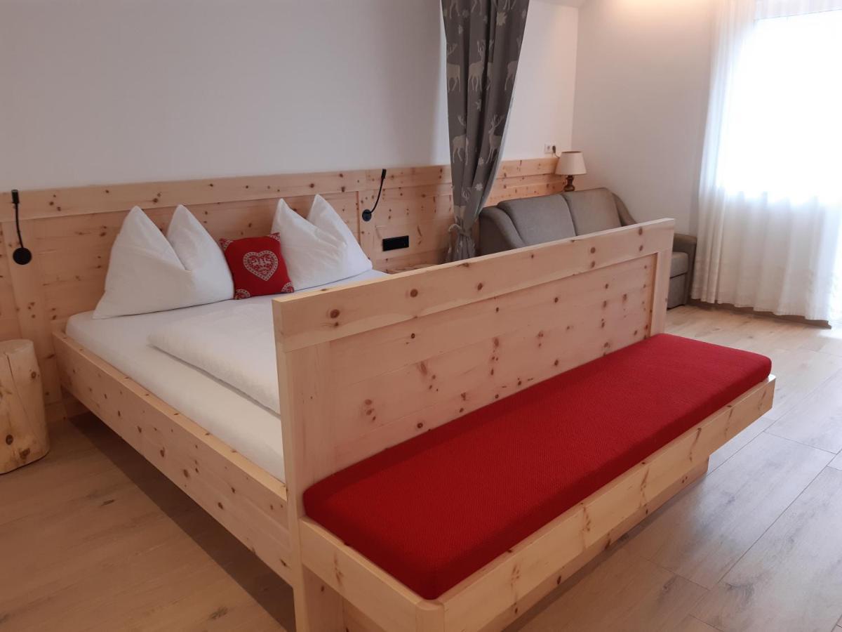 Haus Talblick "Wallbug" Ferienwohnung 1 Naturns Exterior foto