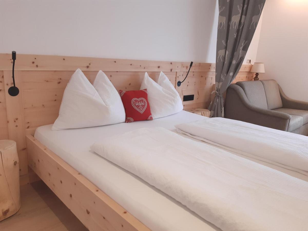 Haus Talblick "Wallbug" Ferienwohnung 1 Naturns Exterior foto